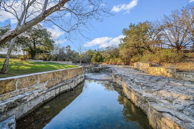 250 BROWN SADDLE CV, Driftwood, TX 78619