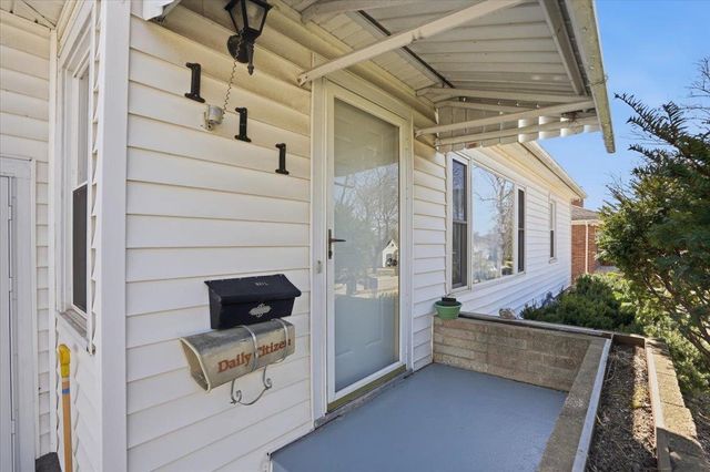 111 S Palmatory Street, Horicon, WI 53032
