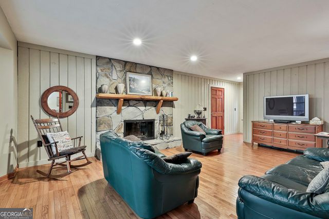 101 Longer Drive, Peachtree City, GA 30269