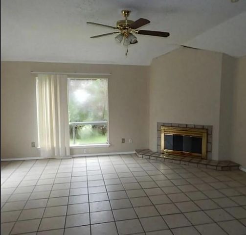 9419 Wellsworth Drive, Houston, TX 77083