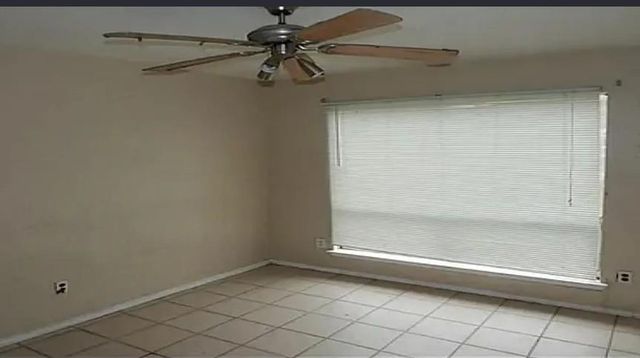 9419 Wellsworth Drive, Houston, TX 77083