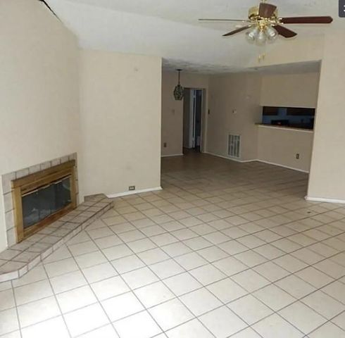 9419 Wellsworth Drive, Houston, TX 77083