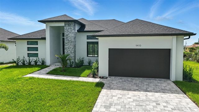 9402 ARRID CIRCLE, Port Charlotte, FL 33981