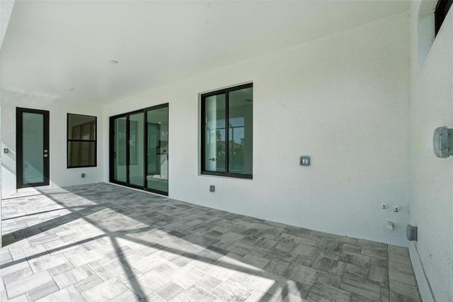 9402 ARRID CIRCLE, Port Charlotte, FL 33981