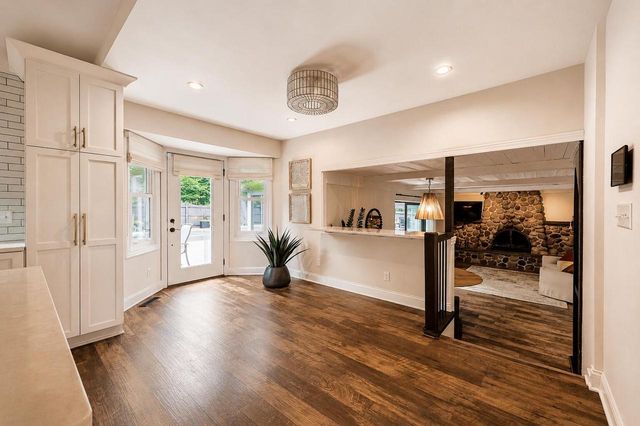 17965 Bolter LANE, Brookfield, WI 53045