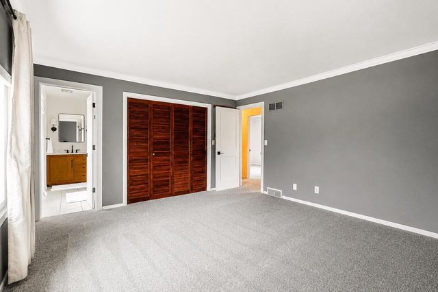 17965 Bolter LANE, Brookfield, WI 53045