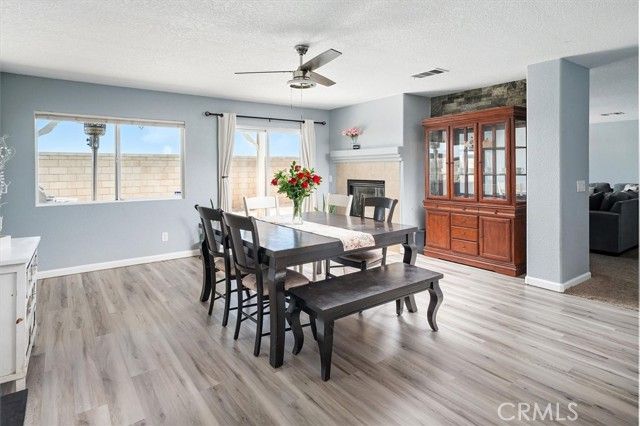 45424 Spahn Lane, Lancaster, CA 93535