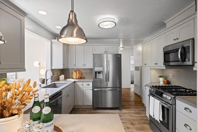 817 Rand Street, San Mateo, CA 94401