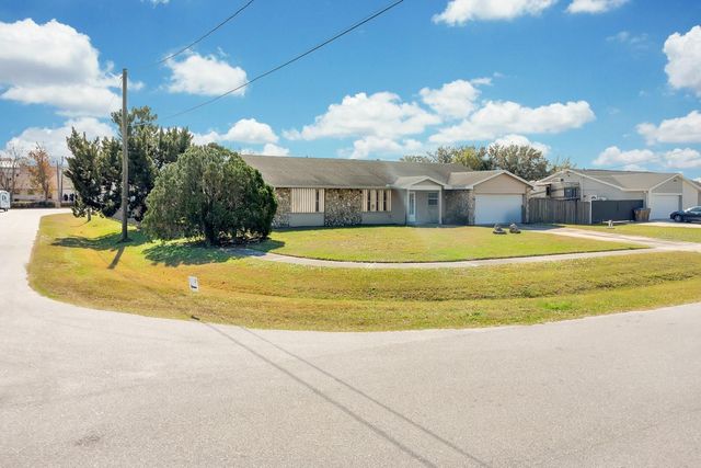 1141 MEADOW SPRING COURT, Kissimmee, FL 34744