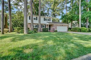 60 Carriage Hill DR, Poquoson, VA 23662
