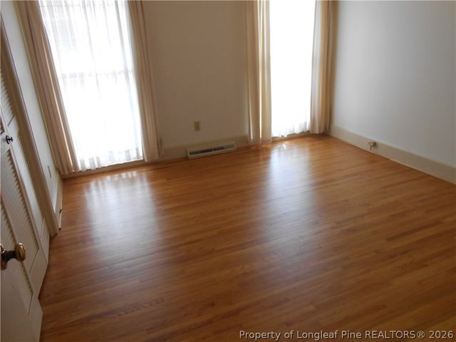 305 W 32 Street, Lumberton, NC 28358