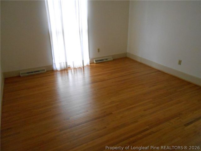 305 W 32 Street, Lumberton, NC 28358