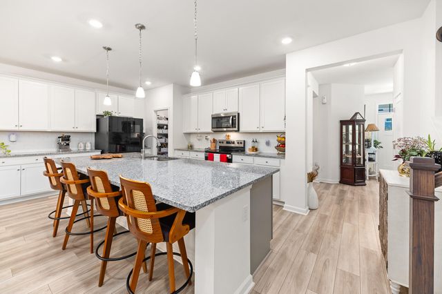 581 Trotter Lane, Moncks Corner, SC 29461