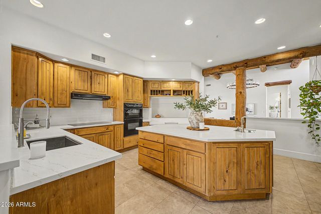 13554 E COLUMBINE Drive, Scottsdale, AZ 85259