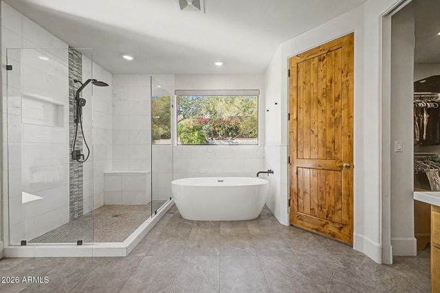 13554 E COLUMBINE Drive, Scottsdale, AZ 85259