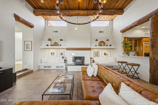 13554 E COLUMBINE Drive, Scottsdale, AZ 85259