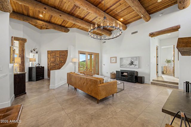 13554 E COLUMBINE Drive, Scottsdale, AZ 85259
