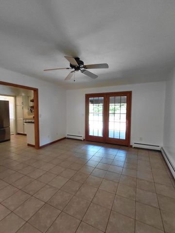 31715 30th Street, Paw Paw, MI 49079