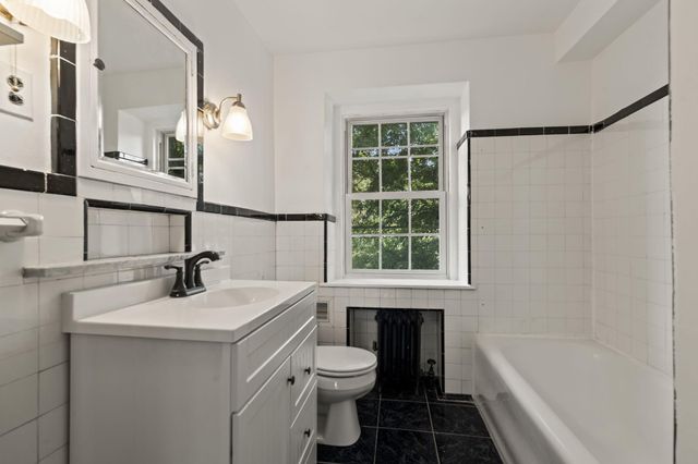 1401 SURREY LN, Wynnewood, PA 19096