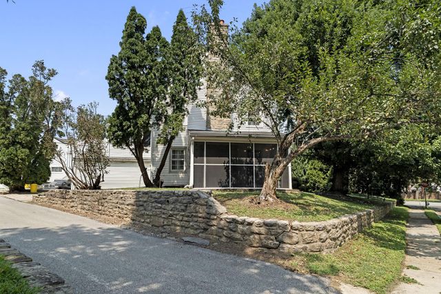 1401 SURREY LN, Wynnewood, PA 19096