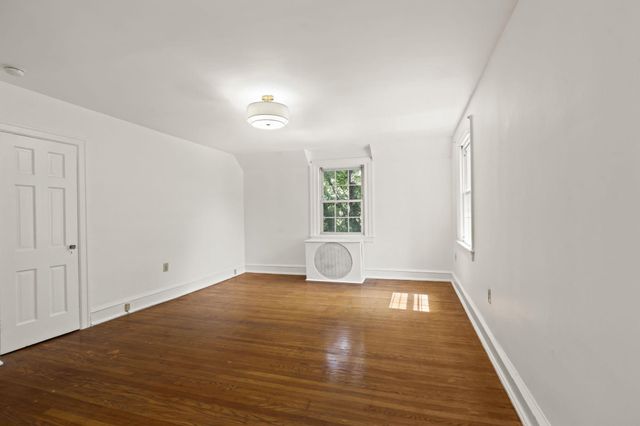 1401 SURREY LN, Wynnewood, PA 19096