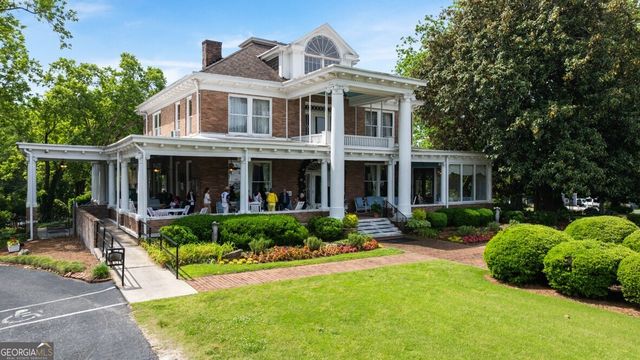 4436 Manor Hill Drive, Union City, GA 30291