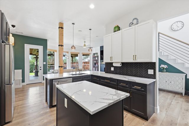 138 Shasta Drive, Hickory Creek, TX 75065