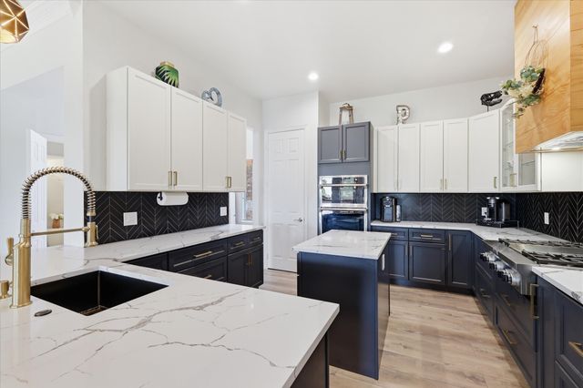 138 Shasta Drive, Hickory Creek, TX 75065