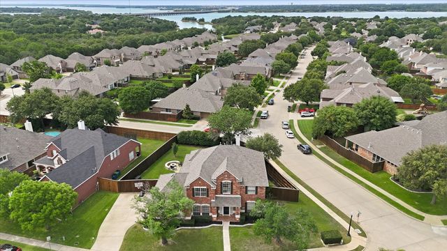 138 Shasta Drive, Hickory Creek, TX 75065