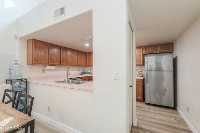 2100 W LEMON TREE Place 3, Chandler, AZ 85224