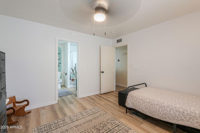 2100 W LEMON TREE Place 3, Chandler, AZ 85224