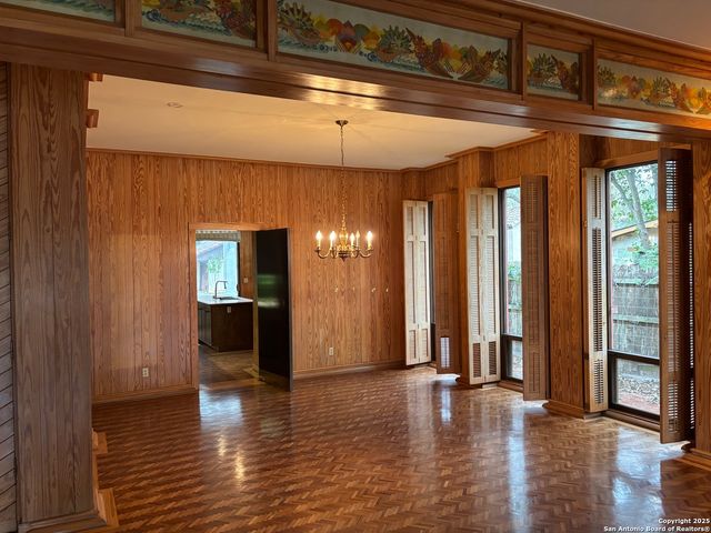 1049 Allen Ave., New Braunfels, TX 78006