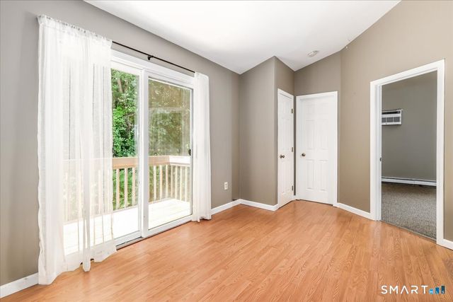 52 Twin Oaks 52, New Milford, CT 06776