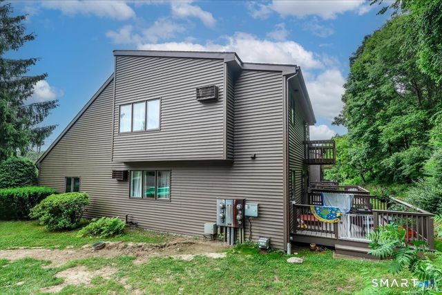 52 Twin Oaks 52, New Milford, CT 06776