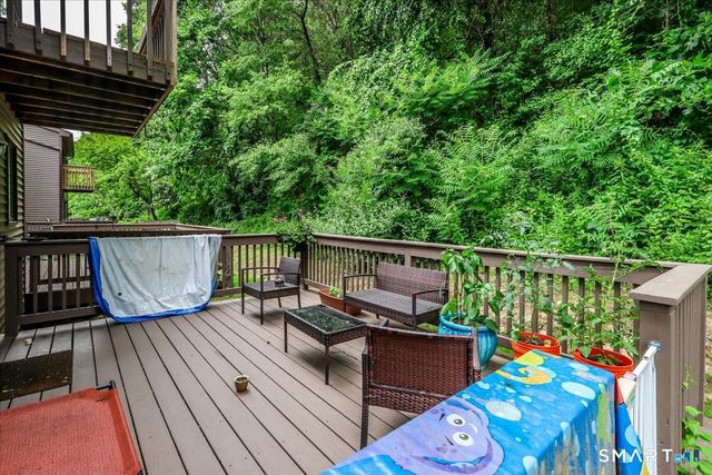 52 Twin Oaks 52, New Milford, CT 06776