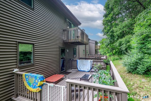 52 Twin Oaks 52, New Milford, CT 06776
