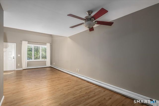 52 Twin Oaks 52, New Milford, CT 06776