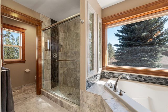 4805 E Gleneagle Ln, Spokane, WA 99223