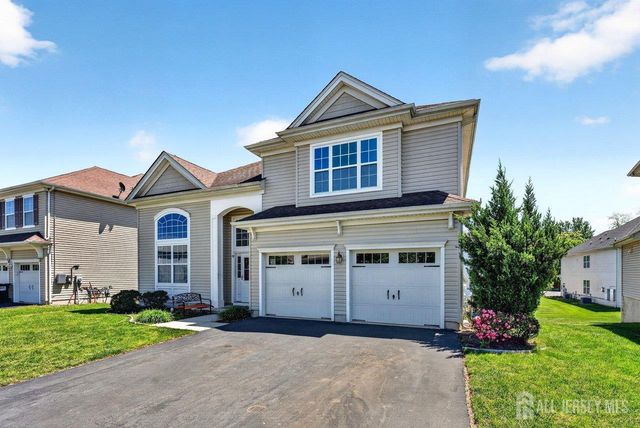 50 NE Dahlia Court, Piscataway, NJ 08854