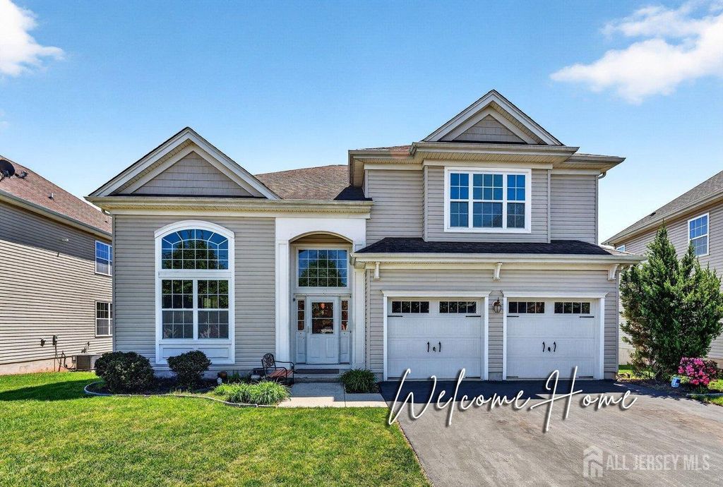 50 NE Dahlia Court, Piscataway, NJ 08854