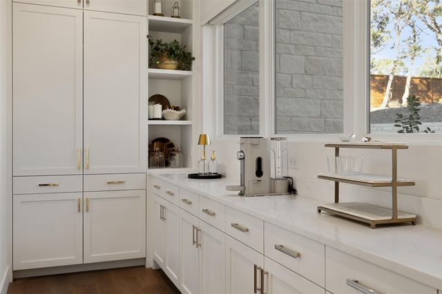 12120 FITZHUGH PL, Dripping Springs, TX 78620