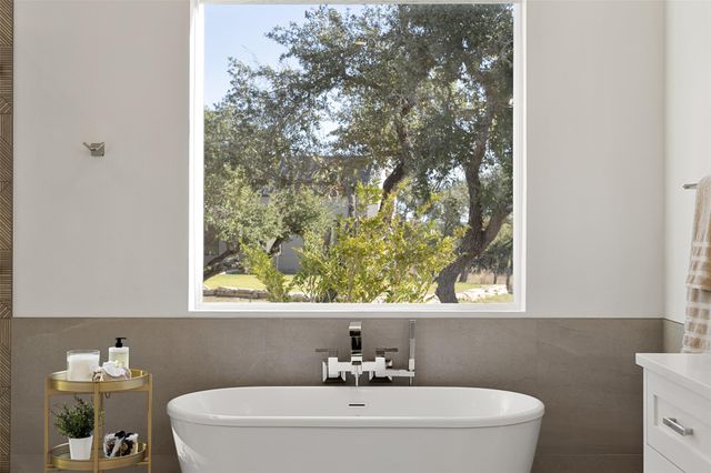 12120 FITZHUGH PL, Dripping Springs, TX 78620