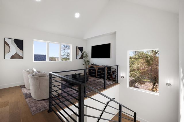 12120 FITZHUGH PL, Dripping Springs, TX 78620