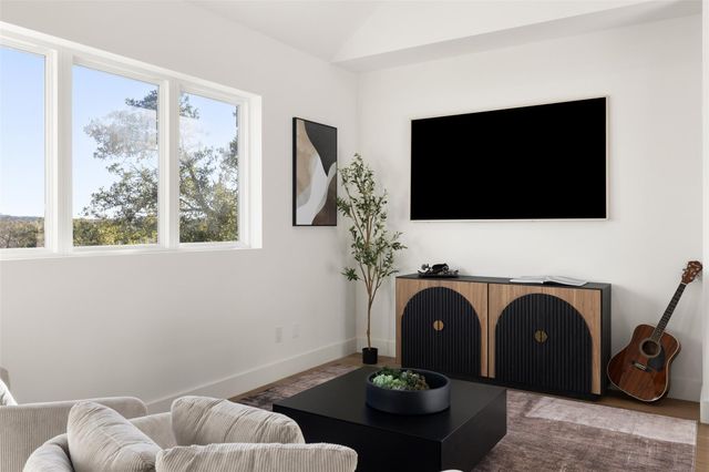 12120 FITZHUGH PL, Dripping Springs, TX 78620