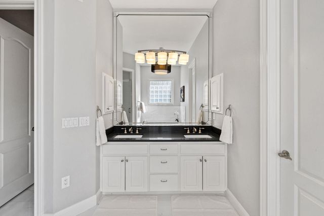409 New Lido DR, Lakeway, TX 78734