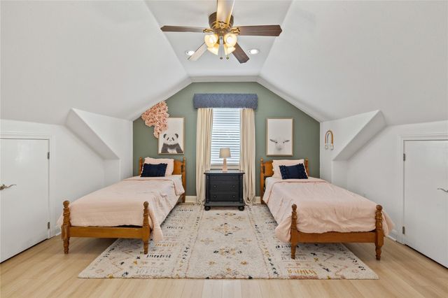 409 New Lido DR, Lakeway, TX 78734