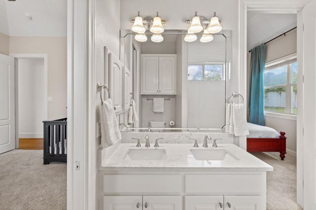 409 New Lido DR, Lakeway, TX 78734