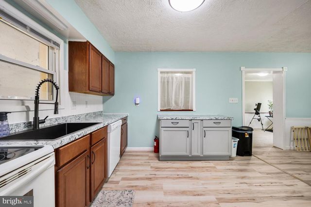 1138 LAKEVIEW DR, Stafford, VA 22556