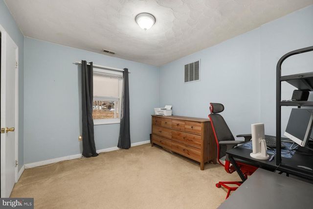 1138 LAKEVIEW DR, Stafford, VA 22556