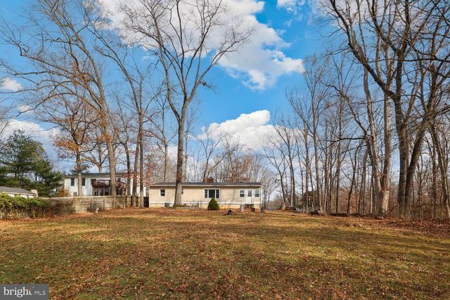 1138 LAKEVIEW DR, Stafford, VA 22556